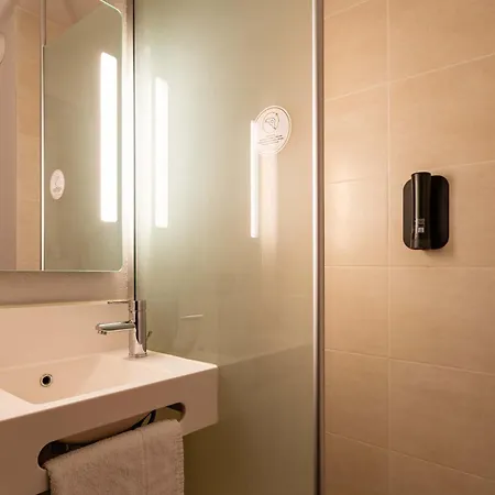Hotel Valence Tgv Romans 2*
