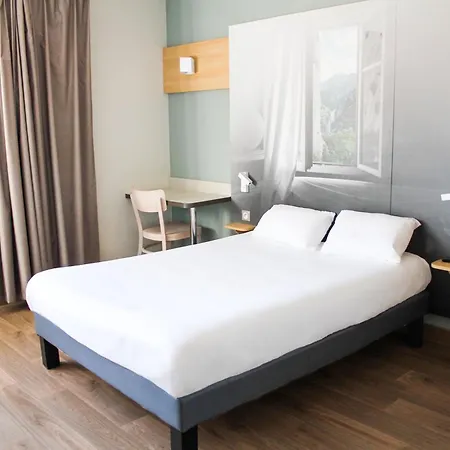 Hotell Valence Tgv Romans